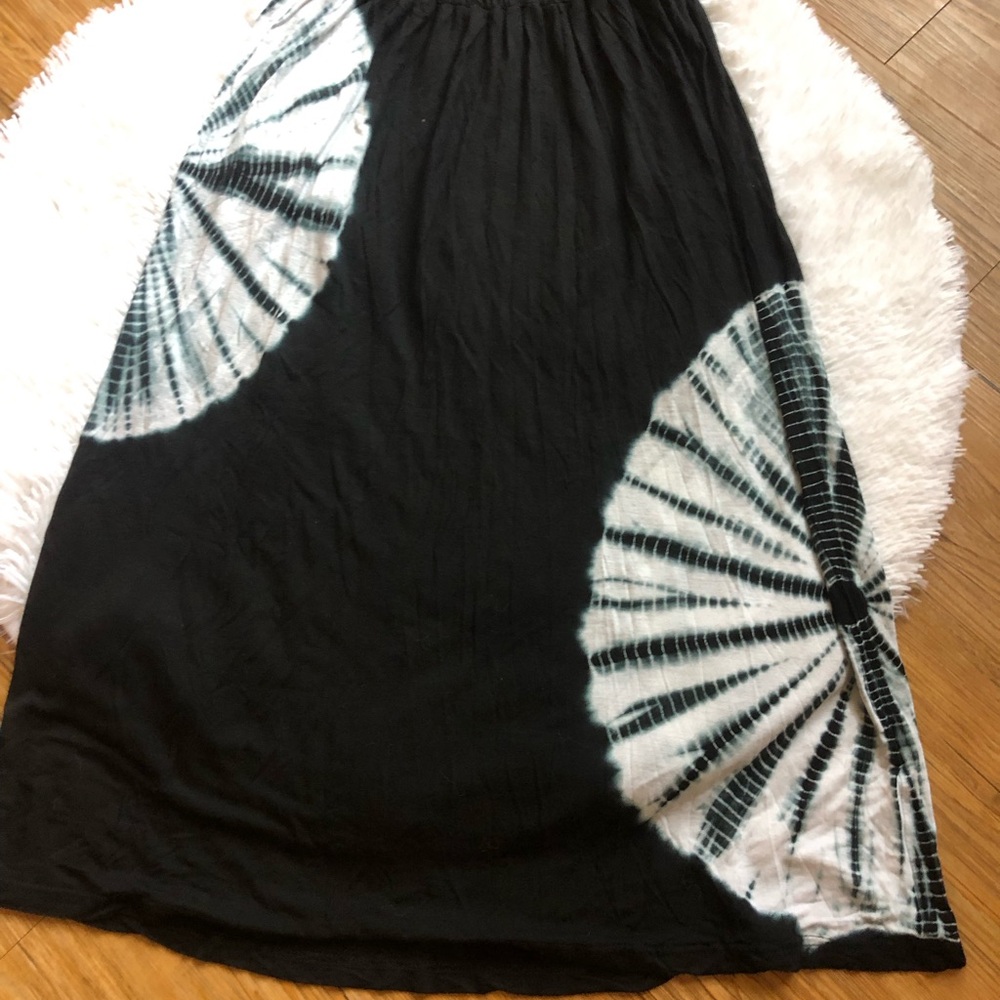 StyleWorks Black and White Tie Dye Bandeau Strapless Maxi Dress - Picture 2 of 11